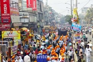 Sikh Procession - Starting